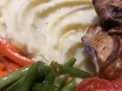 Gambar mashed potato with grilled chicken