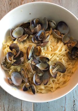 Une photo de Pâtes aux palourdes (alle vongole)