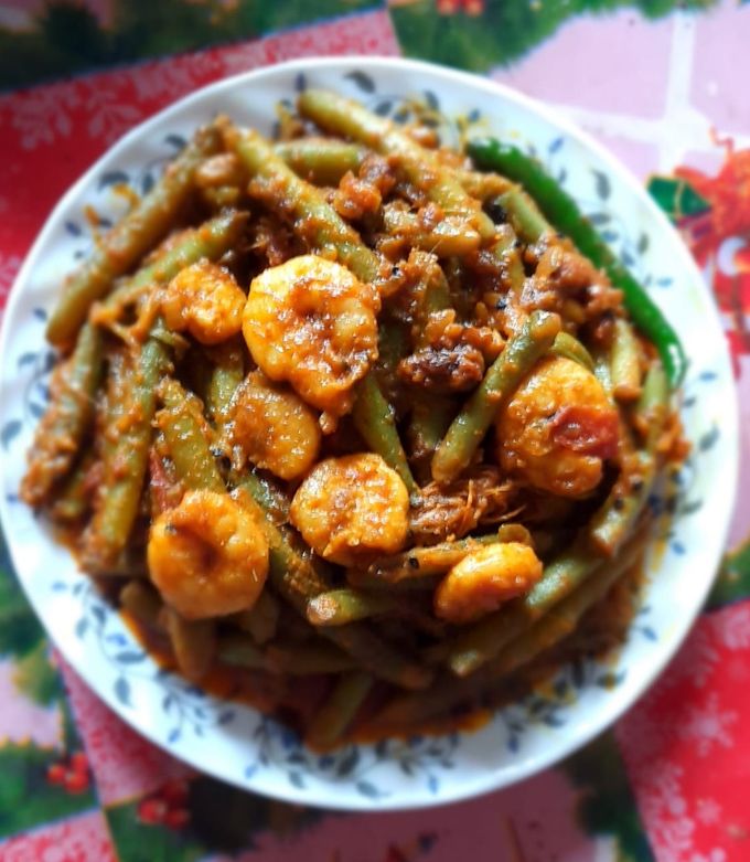 Shortsalarda kattalar porno