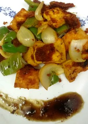 A picture of Tofu Tikka masala.