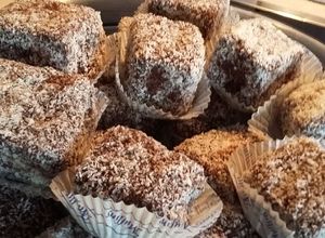 Φωτογραφία της συνταγής Lamingtons!!!!!!