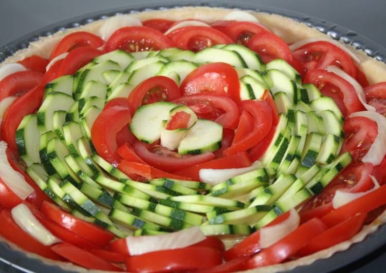 Recette: Tarte fleurit tomates courgettes