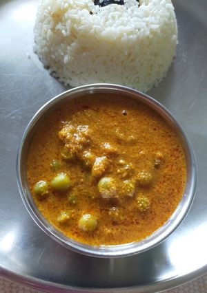 A picture of Peas Curry.