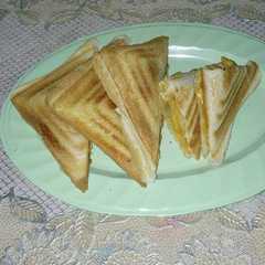 A picture of sandwich ala saya😍.