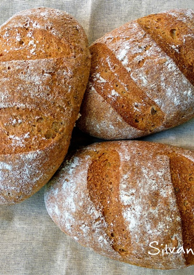 Una foto de 76.🥖🥖Panes de leche semiintegrales con semillas🍶