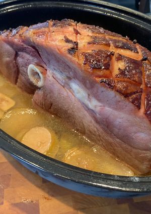 Une photo de Jambon fumé aux pommes et érable