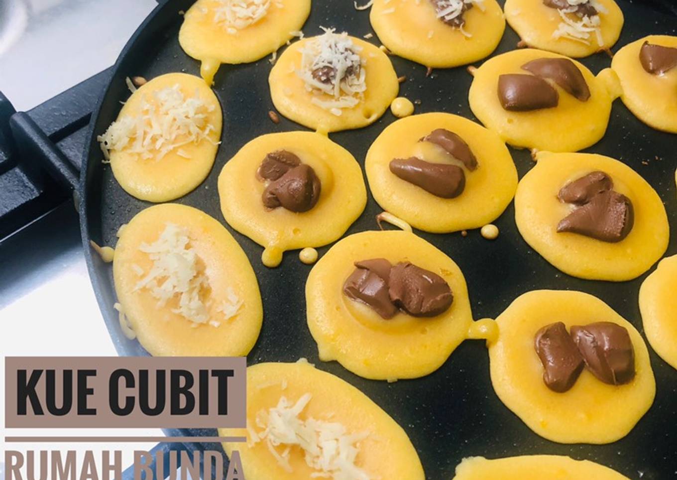 Kue Cubit Simpel Tanpa Mixer ala Rumah Bunda April