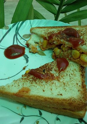 A picture of Corn Malai sandwich.