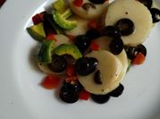 Una foto de ensalada de palmito