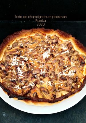 Une photo de Tourte de champignons et parmesan