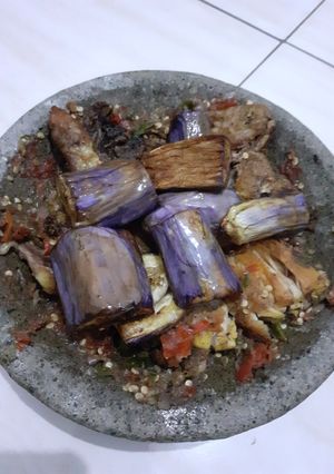 Foto resep Terong & Ayam Geprek