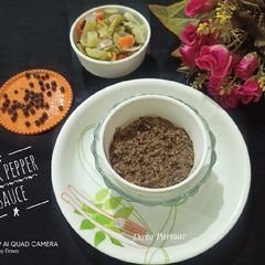 A picture of Black Peppercorn Sauce.