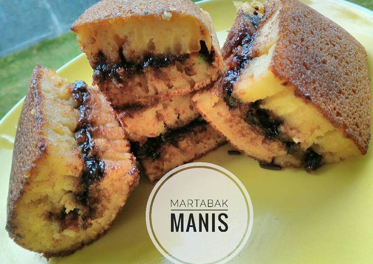 Martabak manis