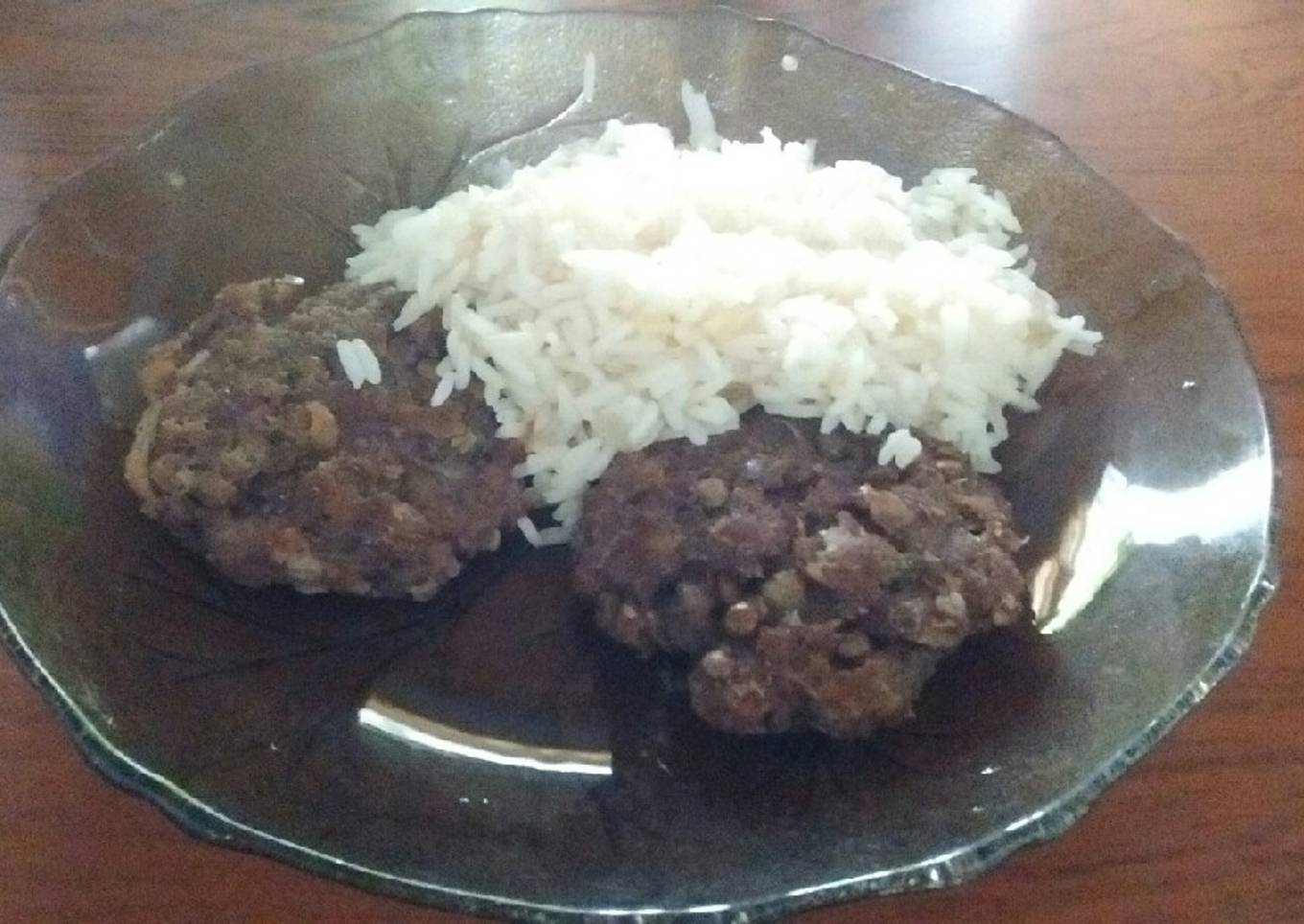 Hamburguesas de carne y lentejas