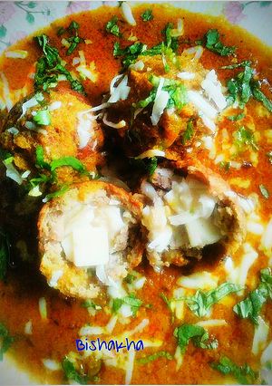 A picture of Cheese stuffed Raw Banana Koftas.
