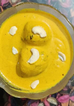 A picture of Malai kofta.