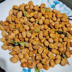 A picture of Baked masala shenga masala peanut.