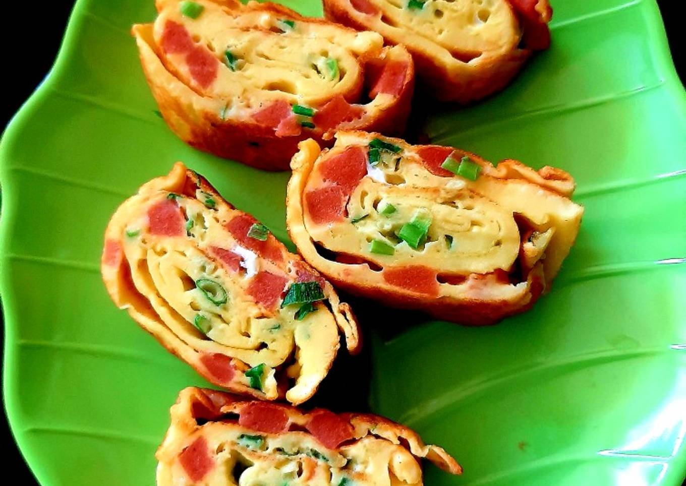 Telur Dadar Gulung ala Jepang (Tamagoyaki)