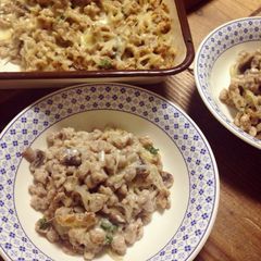 A picture of Whole Wheat Käsespätzle with Mushrooms.