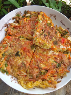 Foto resep Vegetable Omelette (Telur Dadar Sayur)