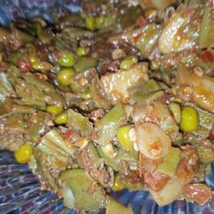 A picture of Saim Alu matar ke sabzi.