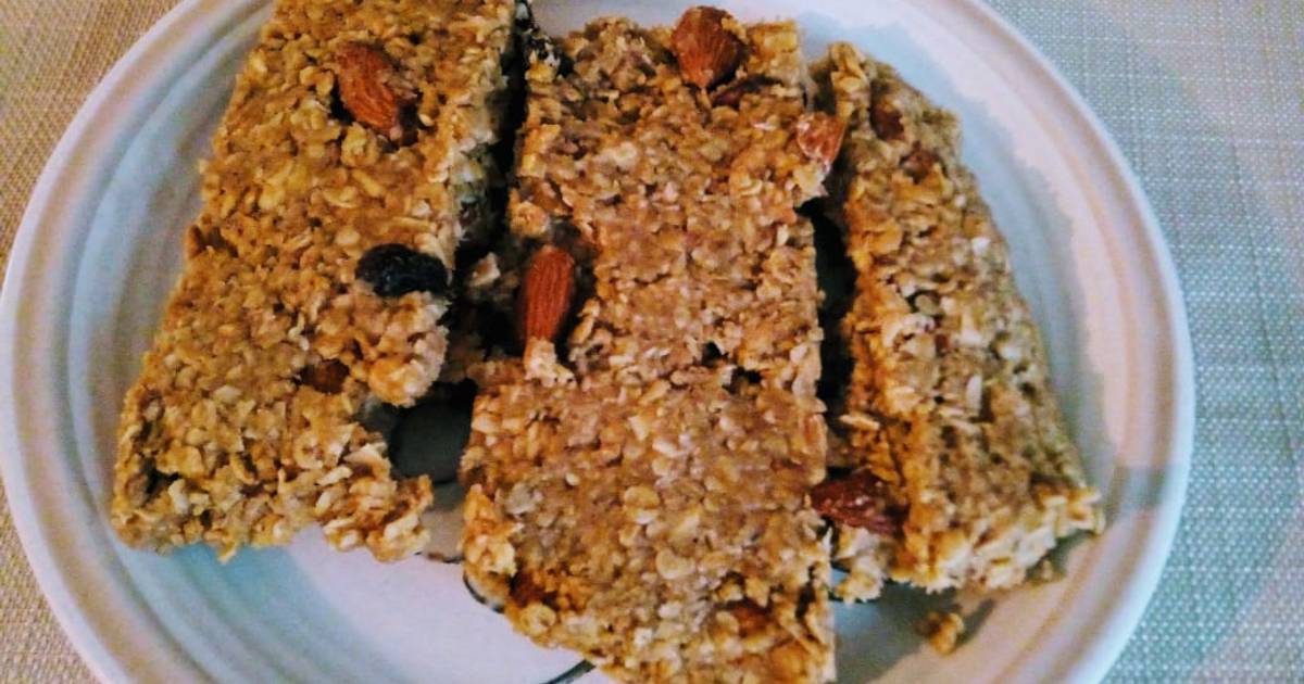 Easy muesli and peanut butter breakfast bars Recipe by virginia Cookpad