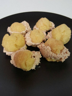 A picture of Deviled Ham Puffs.