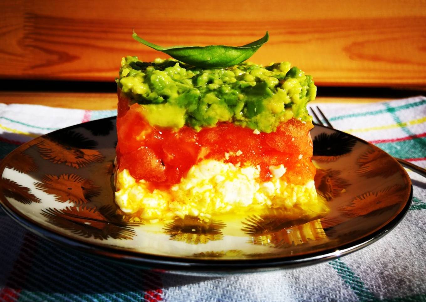 Timbal de queso fresco 0% con aguacate y tomate π
 π₯