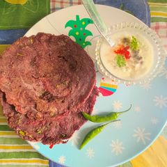 A picture of Ragi Suji Chilla.