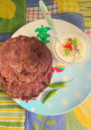 A picture of Ragi Suji Chilla.