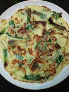 Foto resep Pajeon (파전) Green Onion Pancake