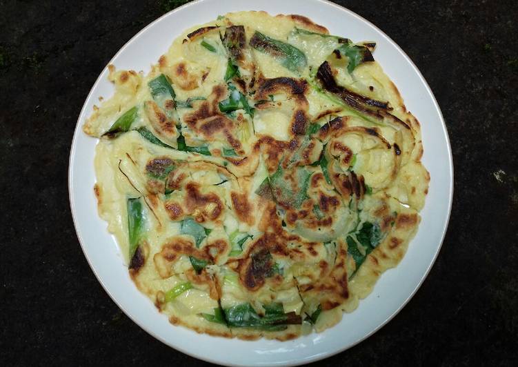 Green Onion Pancake (Pajeon:파전)