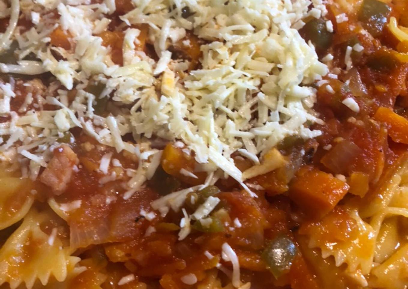Salsa de tomates casera con un toque de panceta ! #mercado