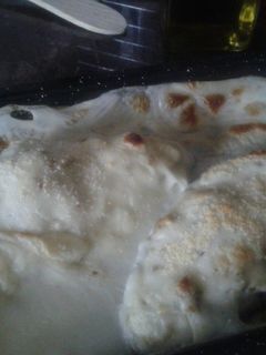 Una foto de Berenjena rellena de carne