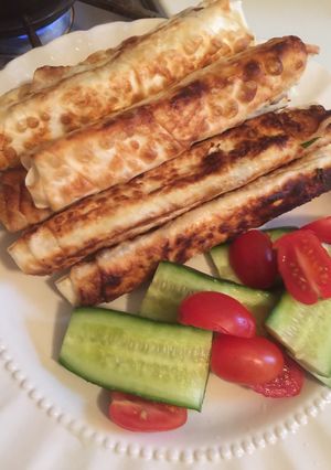 A picture of Cigar Börek.