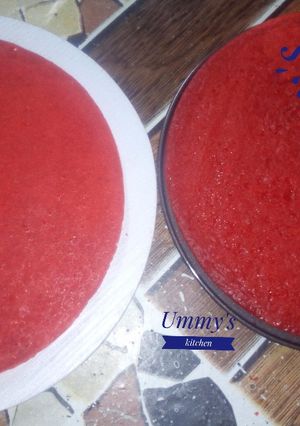 A picture of Red velvet birthday cake.