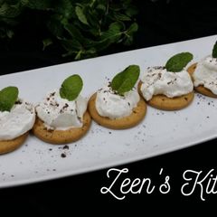 A picture of Biscuit Cream Canapes.