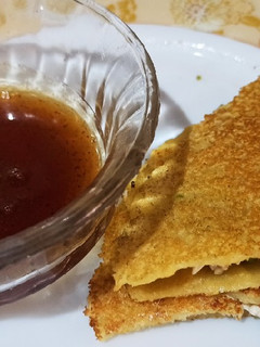 A picture of Moong dal chilla.