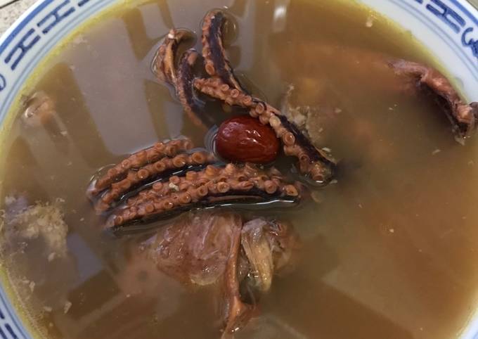 Resep Sup gurita kurma merah
