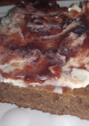 Una foto de "Brownie de chocolate y banana en la flip de essen"