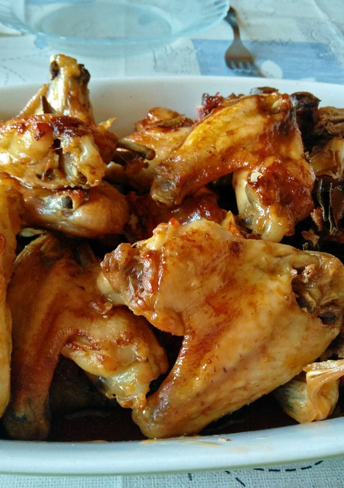 Una foto de Alitas de pollo al horno para torpes