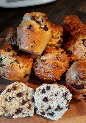 Une photo de Muffins au son d’avoine et aux pépites de chocolat