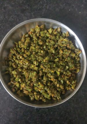 લીલી ચોળી નું શાક રેસીપી મુખ્ય ફોટો