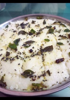 A picture of Instant suji dhokla.
