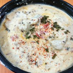 A picture of Chicken Raita.