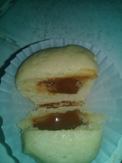 Una foto de Muffins rellenos de dulce de leche!!!👌👌