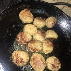 A picture of Gola Kabab.