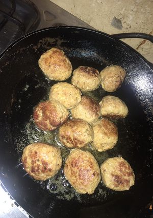A picture of Gola Kabab.