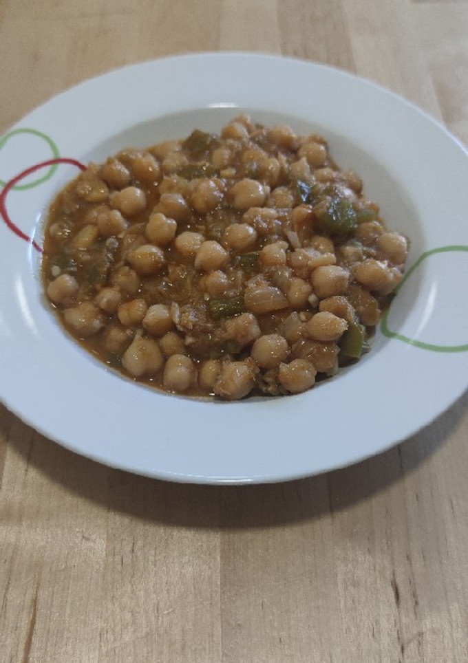Una foto de Garbanzos con bacalao