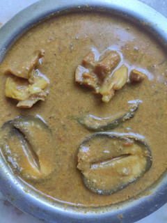 நாட்டுக் கத்திரிக்காய் மட்டன் குழம்பு செய்முறை முக்கிய புகைப்படம்